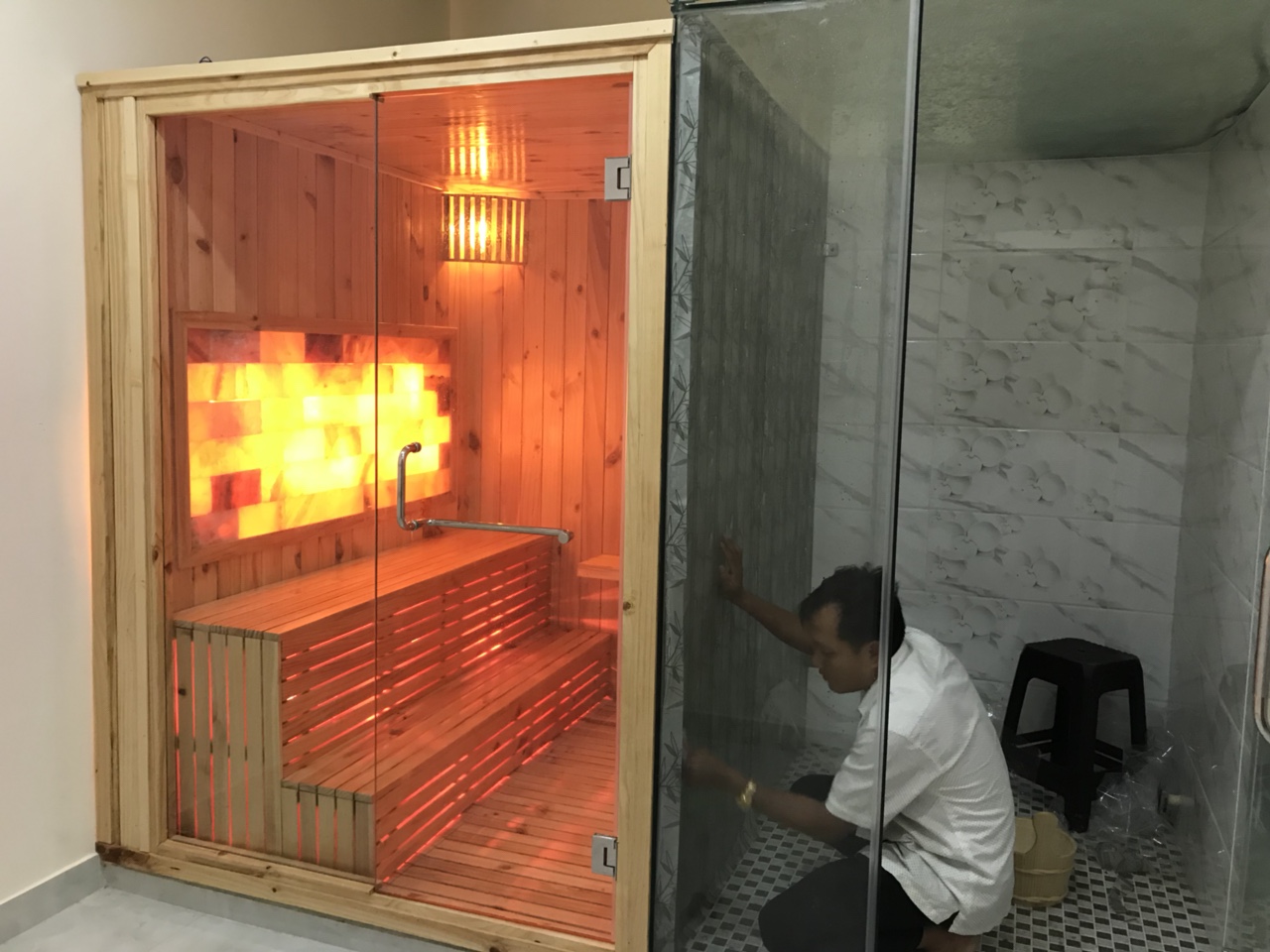 So sánh xông hơi khô và xông hơi ướt - Nên dùng loại nào? 1 xông hơi ướt và xông hơi khô